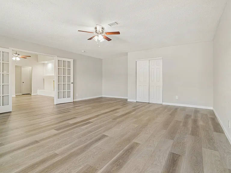 219 Running Brook Ln — Photo 13