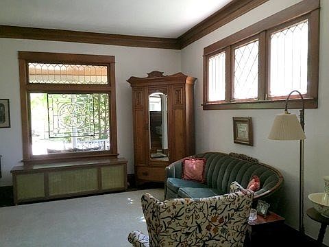 5th image of 9624 S Longwood Dr