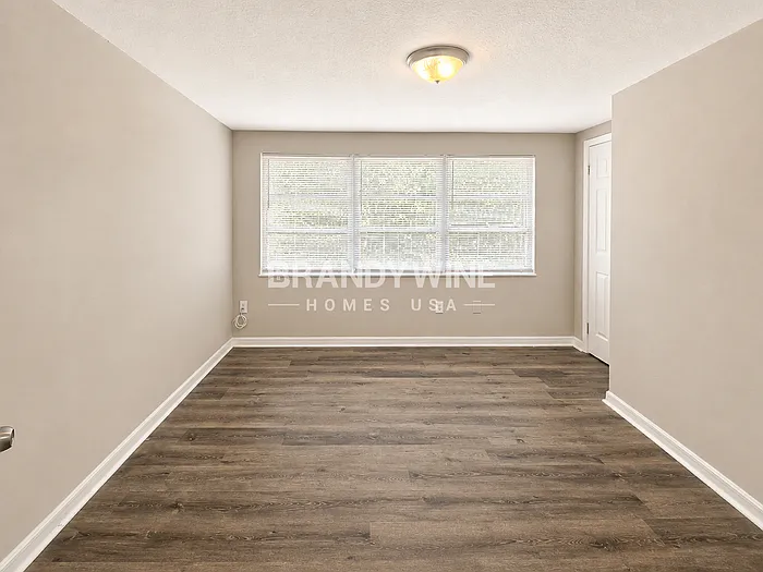 7317 Oak Crest Dr — Photo 14