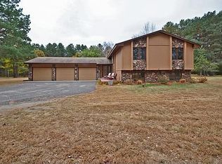 1904 Lake George Pkwy NW, Oak Grove, MN 55011