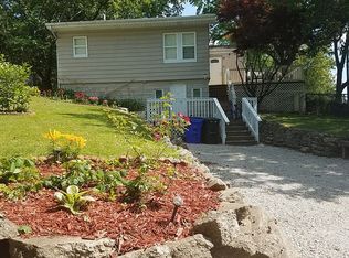 4590 E Westlake Ave, Decatur, IL 62526