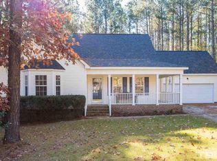 25 Castlerock Dr, Youngsville, NC 27596