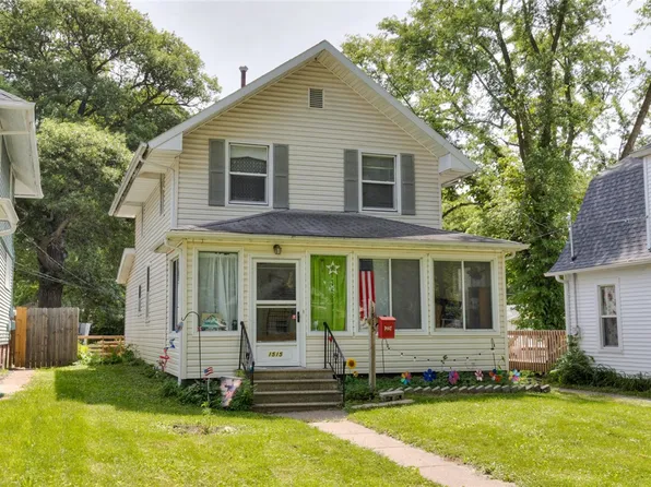 1515 E 9th St, Des Moines, IA 50316