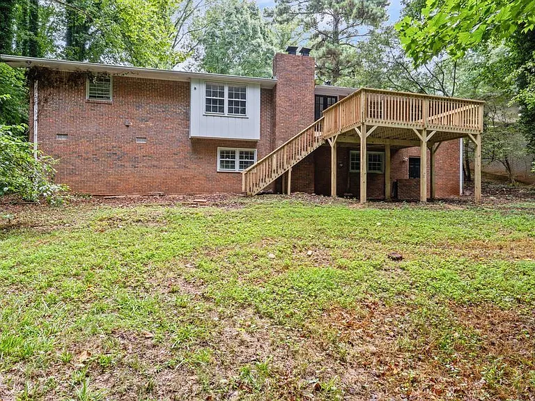 246 Barbara Ln SW — Photo 44