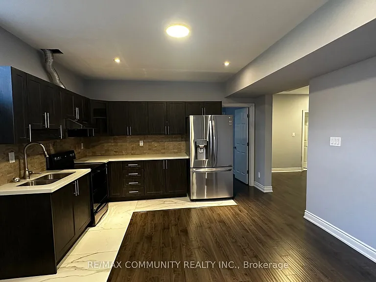 331 Morrish Rd — Photo 7
