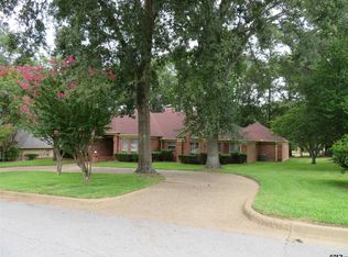 5908 Churchill Dr, Tyler, TX 75703