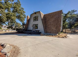 17940 Bold Venture Dr, Tehachapi, CA 93561