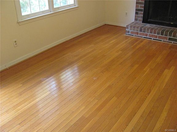 3rd image of 3803 Brevard Ct