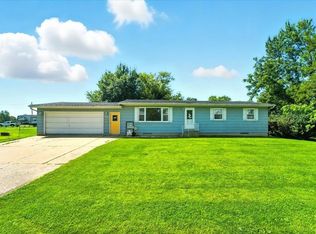 235 Adams St, Maynard, IA 50655