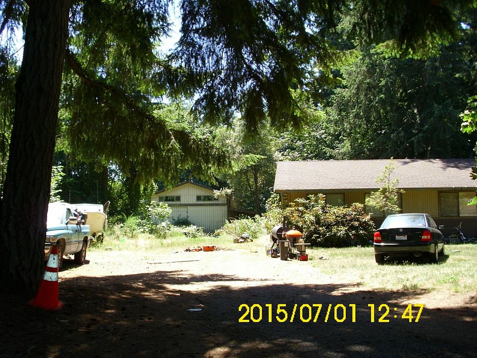 2nd image of 3425 24th Ave NE