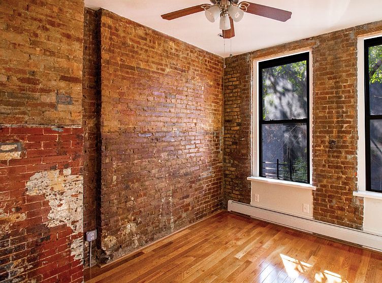1st image of 206 Wyckoff Ave Floor 2