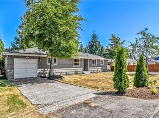 8027 Spokane Dr, Everett, WA 98203