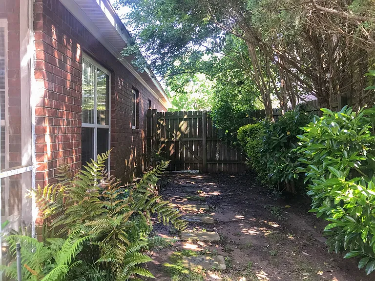 1067 Blackfoot Dr — Photo 33