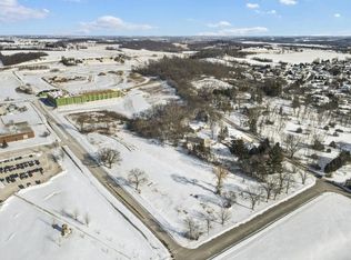 1310 Campus Dr, Fort Atkinson, WI 53538