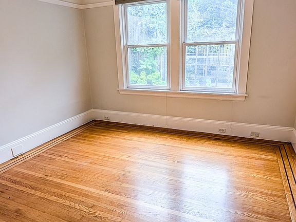 3rd image of 3282 Folsom St