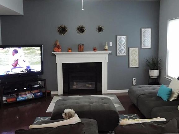 4th image of 1106 Hayward Cir