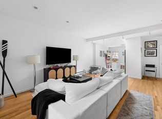 282 Hudson St APT 3, New York, NY 10013