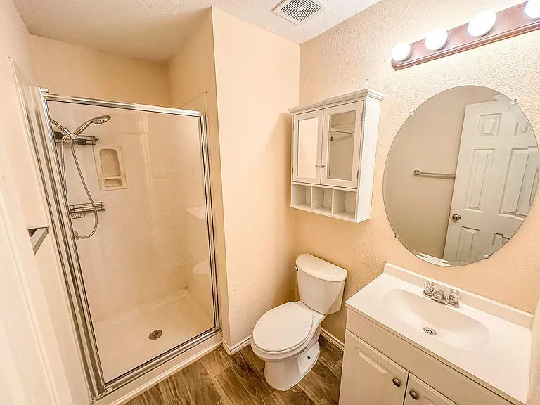 1101 Whitley Dr — Photo 20