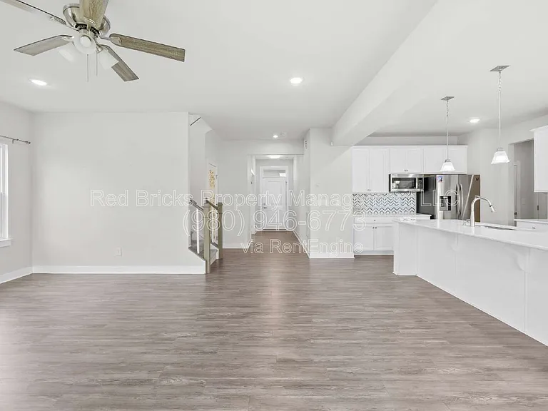 7067 Waterwheel St SW — Photo 5