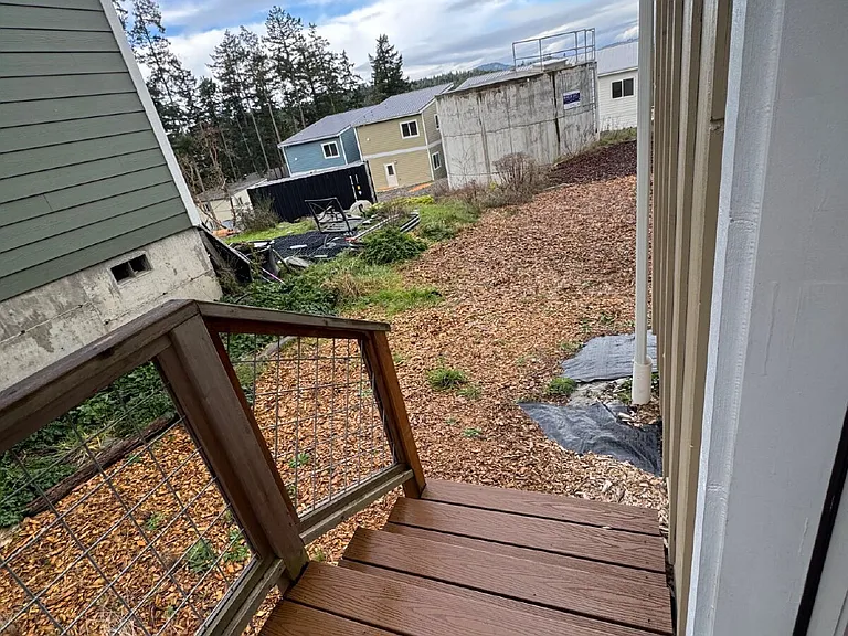 605 Finnegan Way — Photo 25