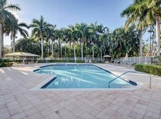 9702 Arbor View Dr N, Boynton Beach, FL 33437