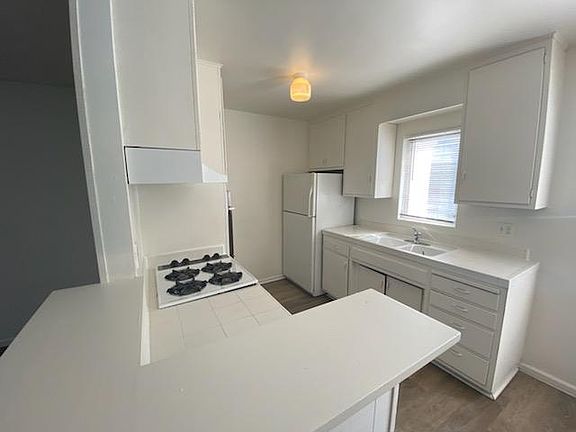 5th image of 3453 Richland Dr #7