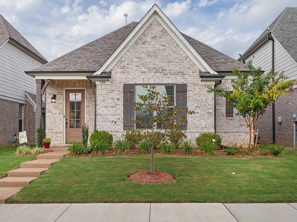 1st image of 350 Cherokee Cir