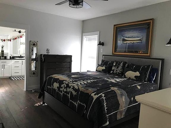 4th image of 98 Cobblestone Dr