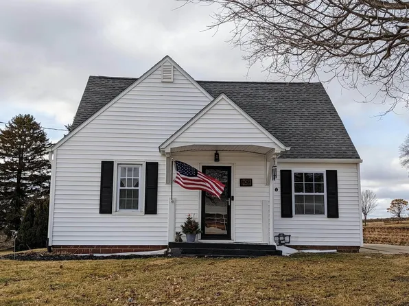 109 W Brooks St, Ossian, IA 52161