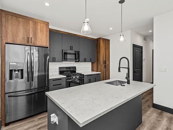 2nd image of 6422 S Drexel Ave #3N