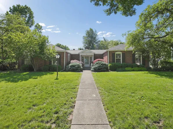 129 S Mulberry St, Granville, OH 43023