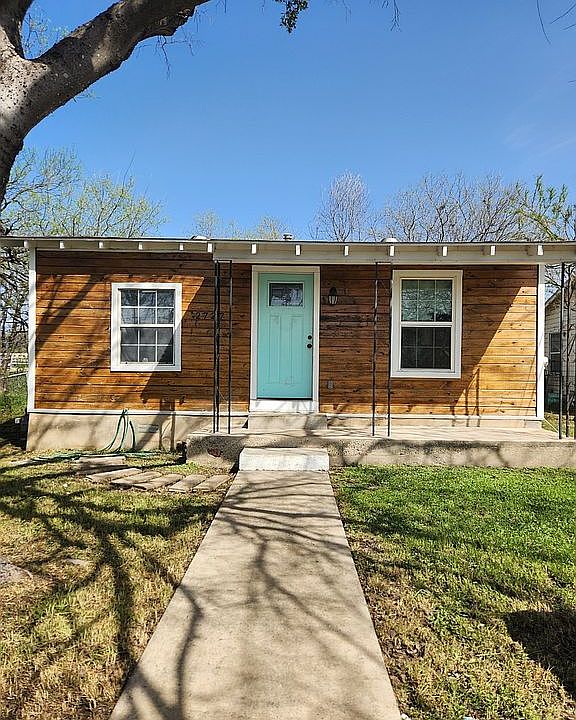 1st image of 2727 Dignowity Ave