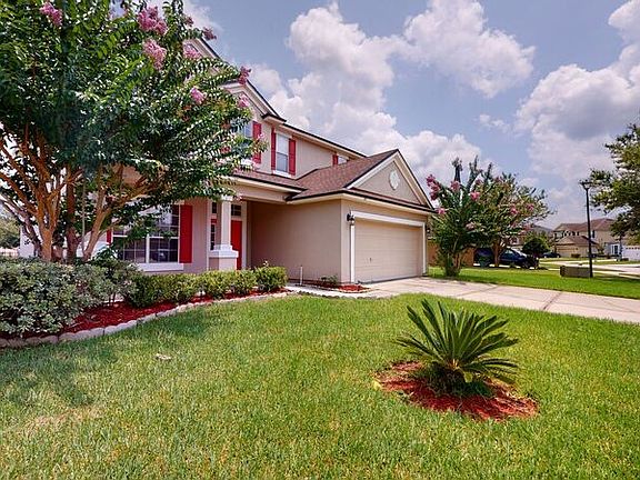 4th image of 928 Las Navas Pl