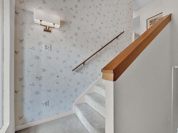 5th image of 125 Cambrian Way #125