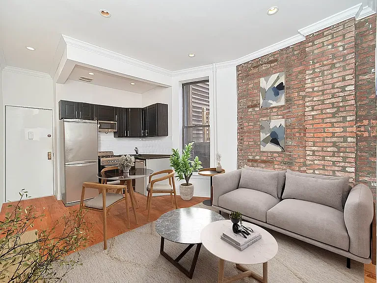 356 State St #1B — Photo 2