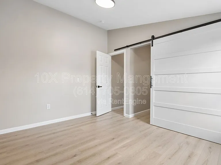 1209 E Whittier St #E — Photo 18