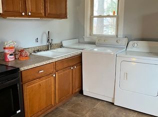 2514 Yanceyville St, Greensboro, NC 27405