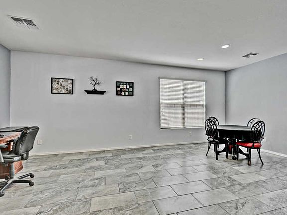 4th image of 15188 W Westview Dr