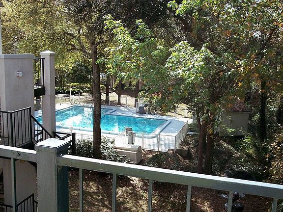 2nd image of 1224 SW 16th Ave APT C