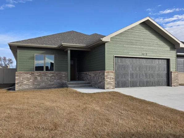 3613 Oriole Drive, North Platte, NE 69101