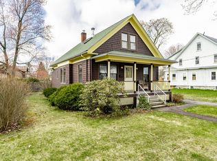 44 Edgeworth Ave, Portland, ME 04103