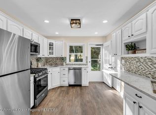 37 Riveredge Dr, Brick, NJ 08724