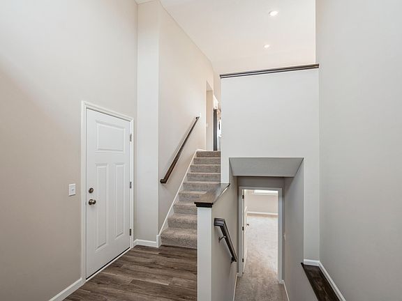 3rd image of 137 Terning Way