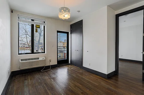 Rented by ERNY LLC | media 14