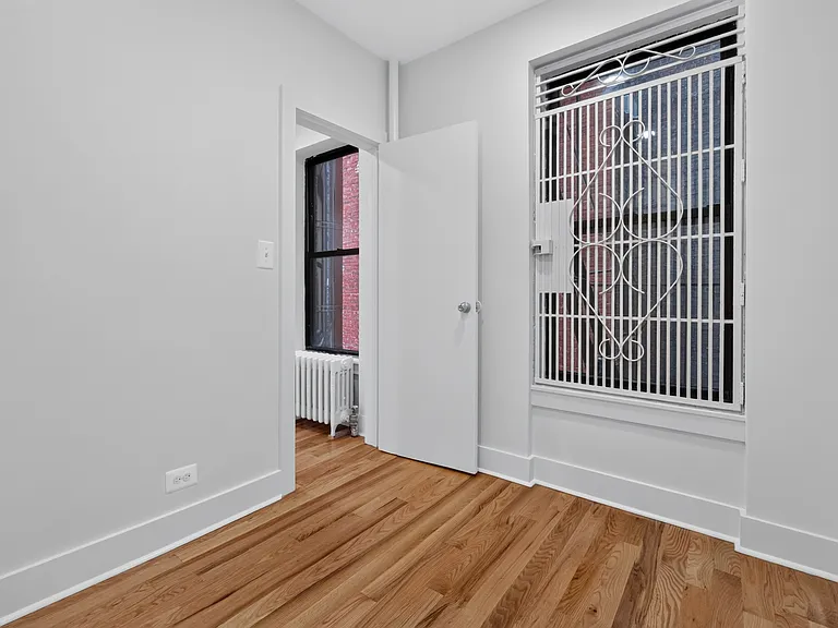 483 Amsterdam Ave #1 — Photo 7