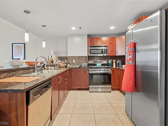 3rd image of 150 Las Vegas Blvd N Unit 1114