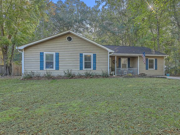 2nd image of 108 Nettles Ln