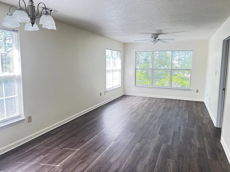 4243 Villas Dr #507 — Photo 7