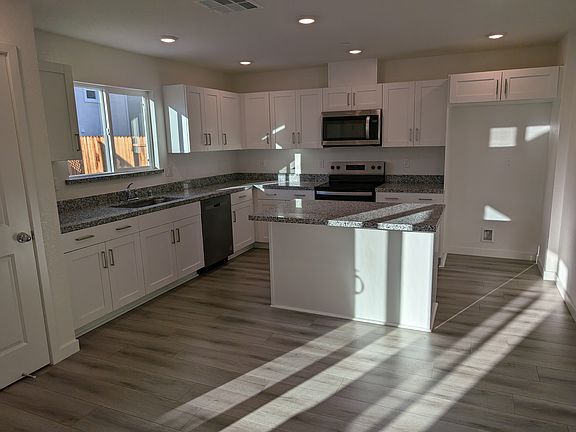 Modern Kitchen