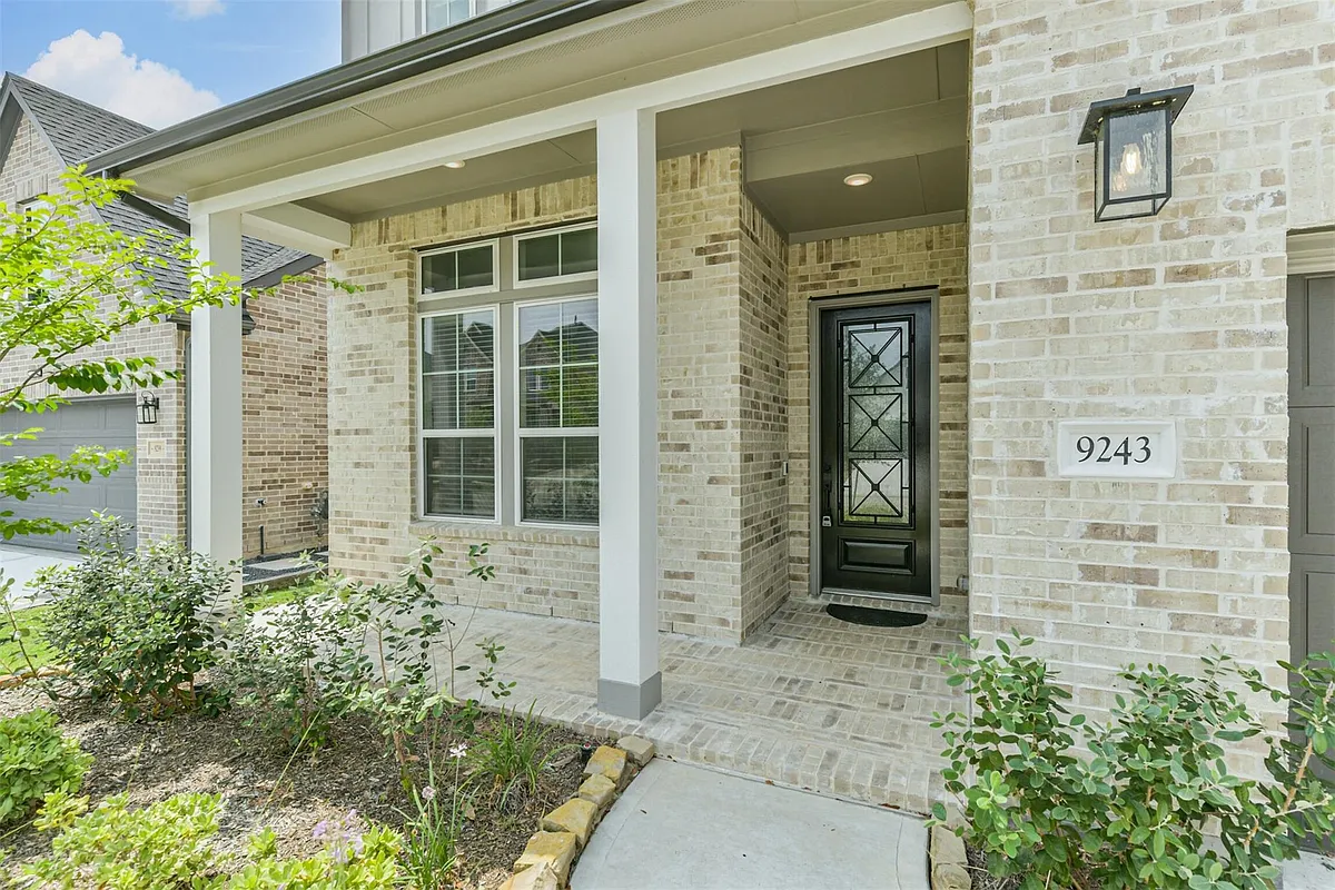 Building Photo - 9243 Trimble Landing Dr